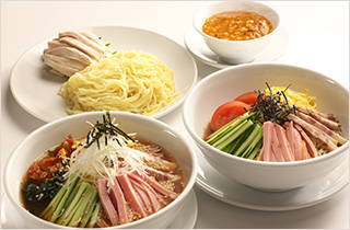 冷麺　三種類