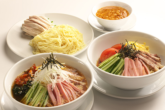 冷麺　三種類